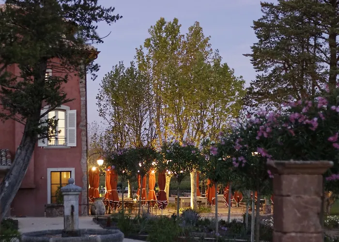 Chateau Saint Roux Le Luc-Le Cannet Des Maures